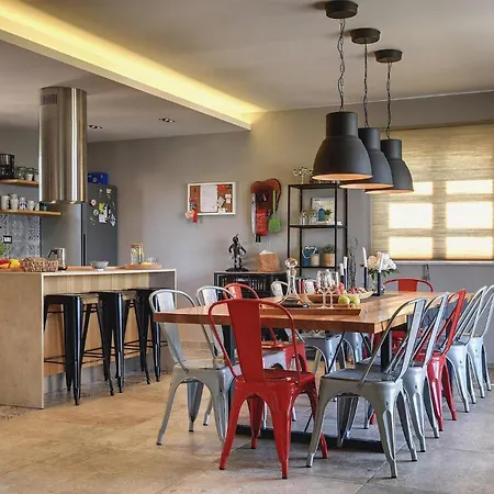 Semesterbostad Two M2 *