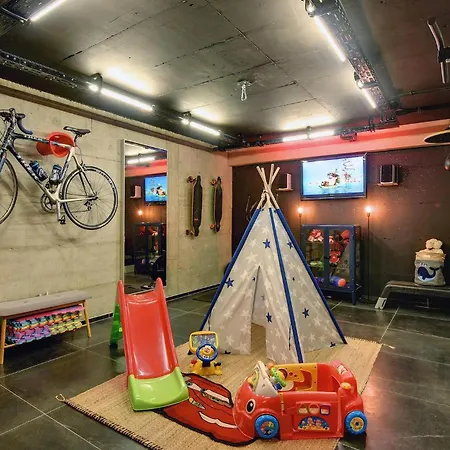 Semesterbostad Two M2