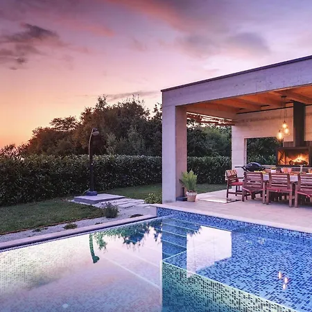 Two M2 Hébergement de vacances *